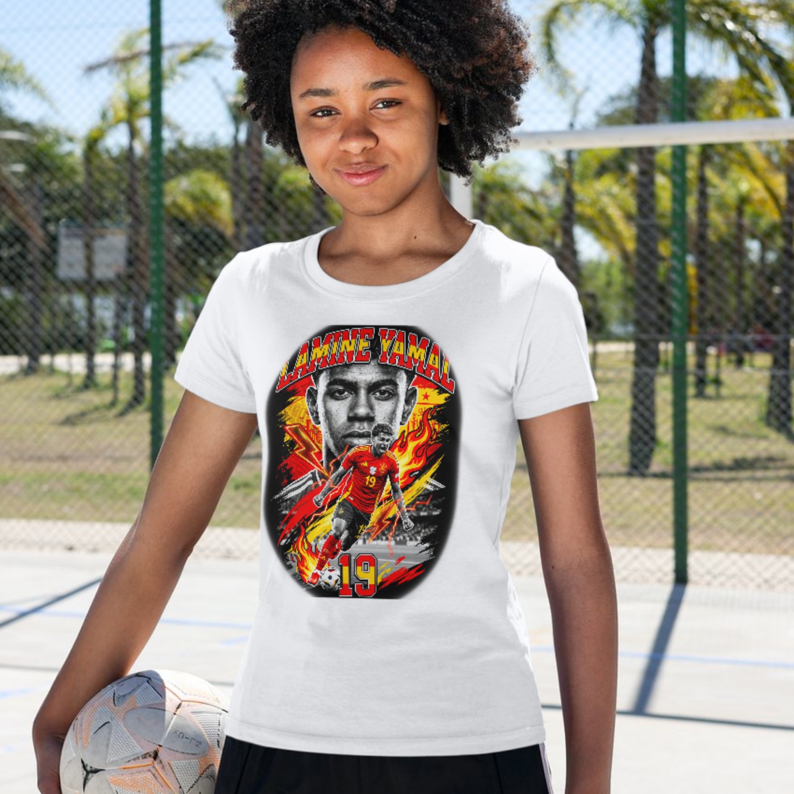 Camiseta blanca personalizada con diseño artístico de Lamine Yamal número 19
